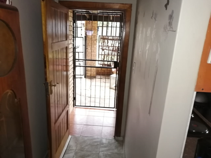 3 Bedroom Property for Sale in Waterval East North West